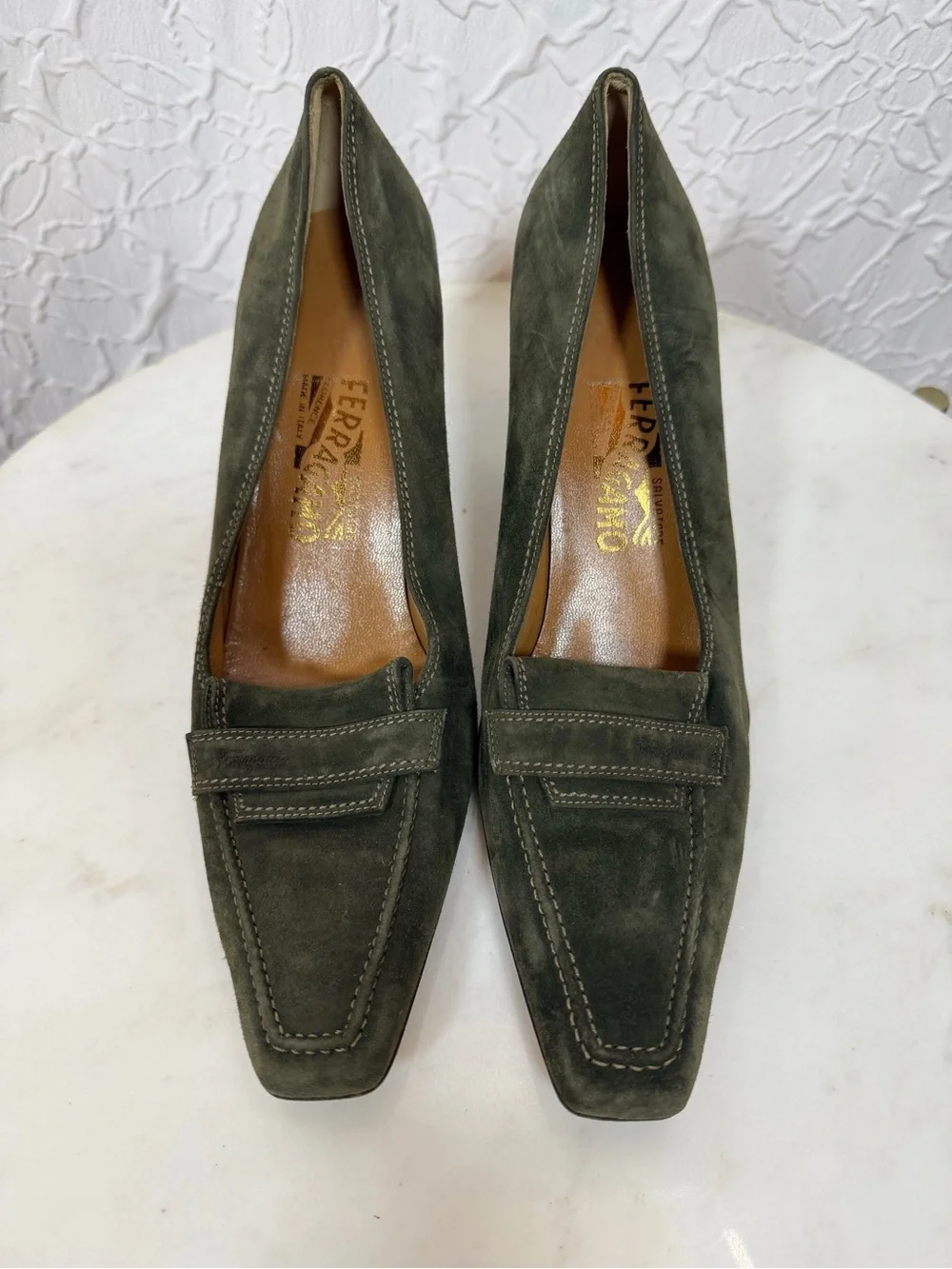 Salvatore Ferragamo Vintage 90’s Olive Green Suede Square Heel Loafers Sz 8.5